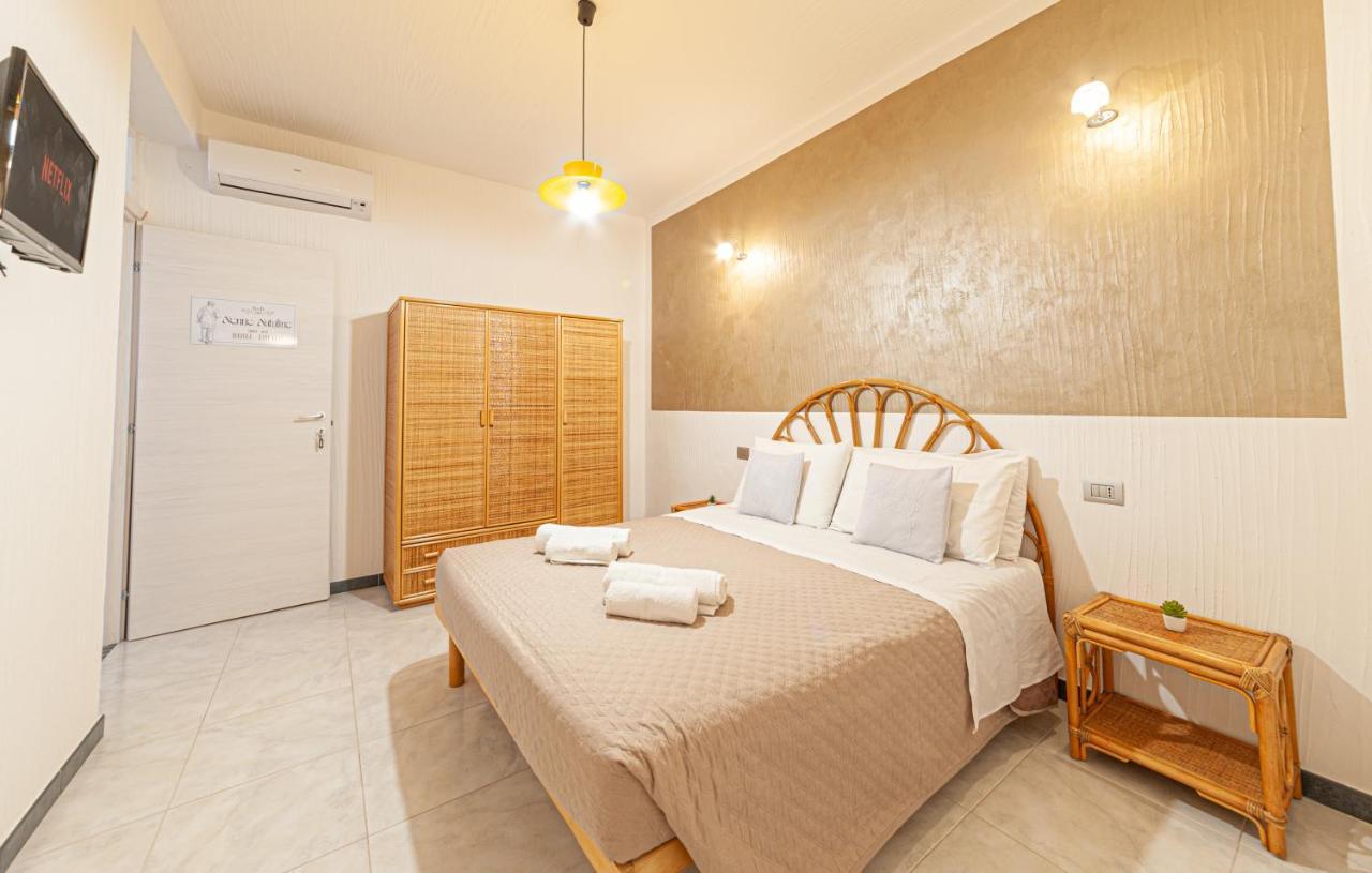 Affittacamere Nonno Natalino Castelsardo Exterior photo